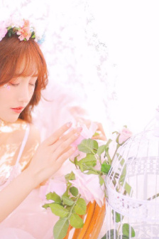 交换玩弄两个美妇教师视频